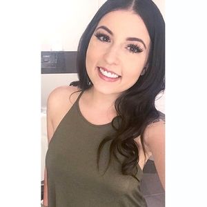 Meet your Posher, Lila